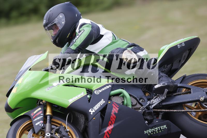 /Archiv-2025/24 08.06.2025 TZ Motorsport ADR/Gruppe gruen/88